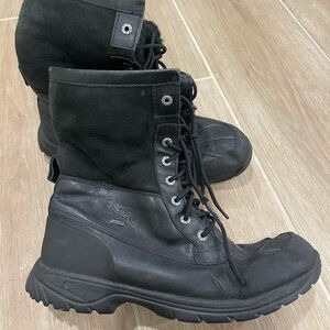 UGG Men's Butte boots in black waterproof leather size 12